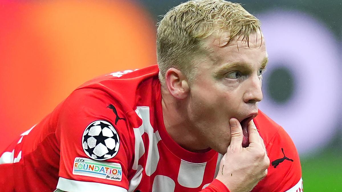 Van de Beek se lamenta de una ocasión desperdiciada