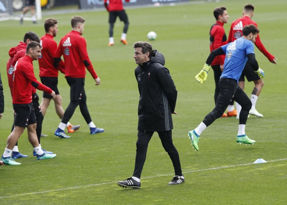 Juan Carlos Unzué dispone el último entrenamiento de su equipo antes del viaje a Butarque.