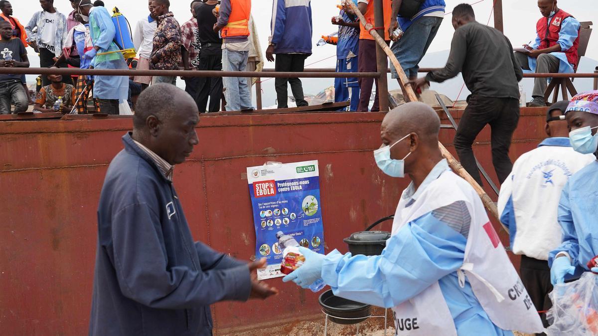 El ébola se extiende a una sexta provincia en la RD del Congo, según la Unión Africana