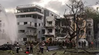 Al menos 248 muertos en la ola de ataques cruzados entre Israel e Irán