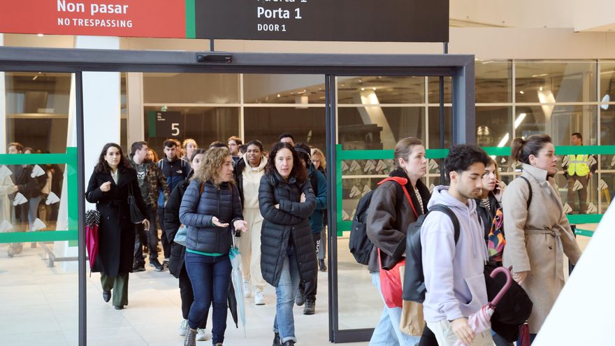 El Eje Atlántico roza el 160% de ocupación y pierde 150.000 plazas