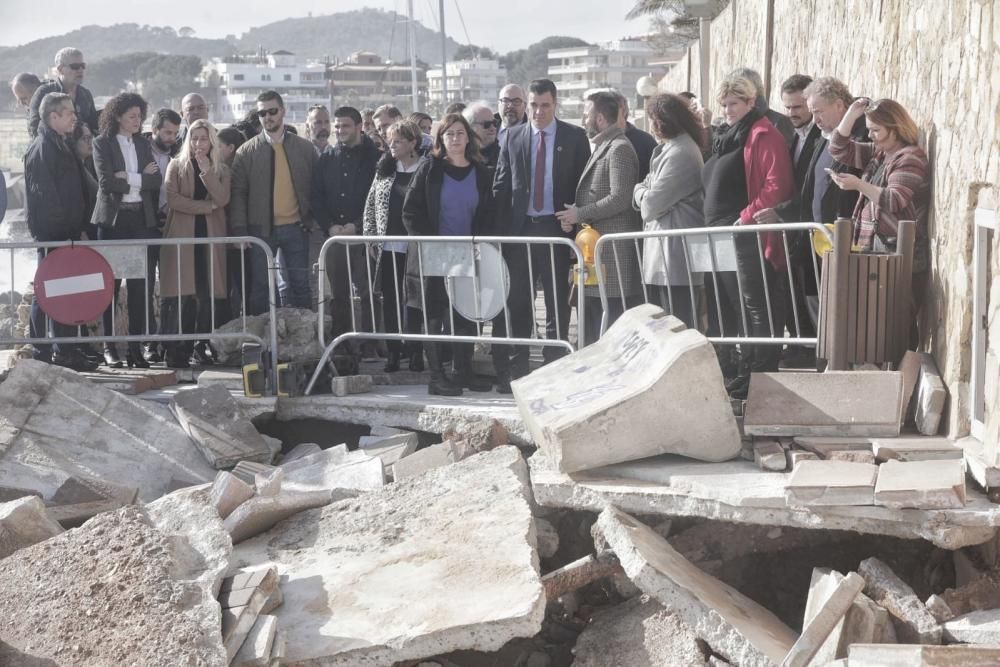 Pedro Sánchez visita Cala Rajada para comprobar los efectos de la borrasca Gloria