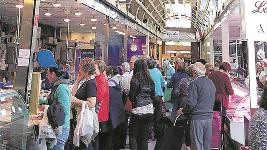 Estudian cómo regular el uso de gastrobares en el mercado