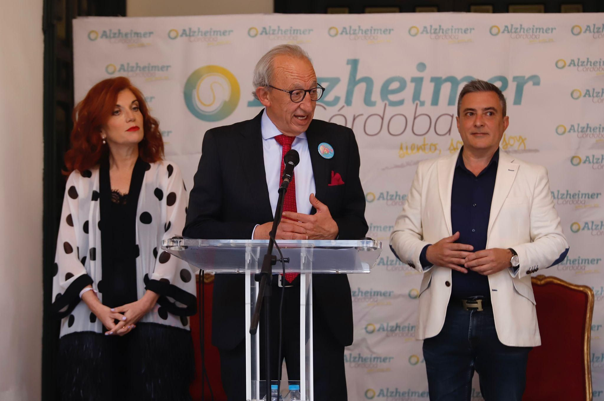 Desfile benéfico de la Asociación Alzheimer
