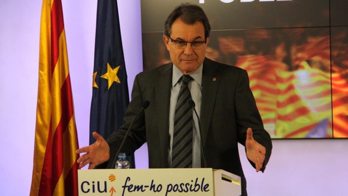 Artur Mas, este viernes, durante una rueda de prensa.