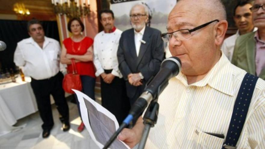 El veterano critico gastronomico Ismael Galiana, homenajeado en Murcia