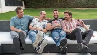 'Machos alfa', la serie de Netflix que se ríe con gracia de la masculinidad tóxica