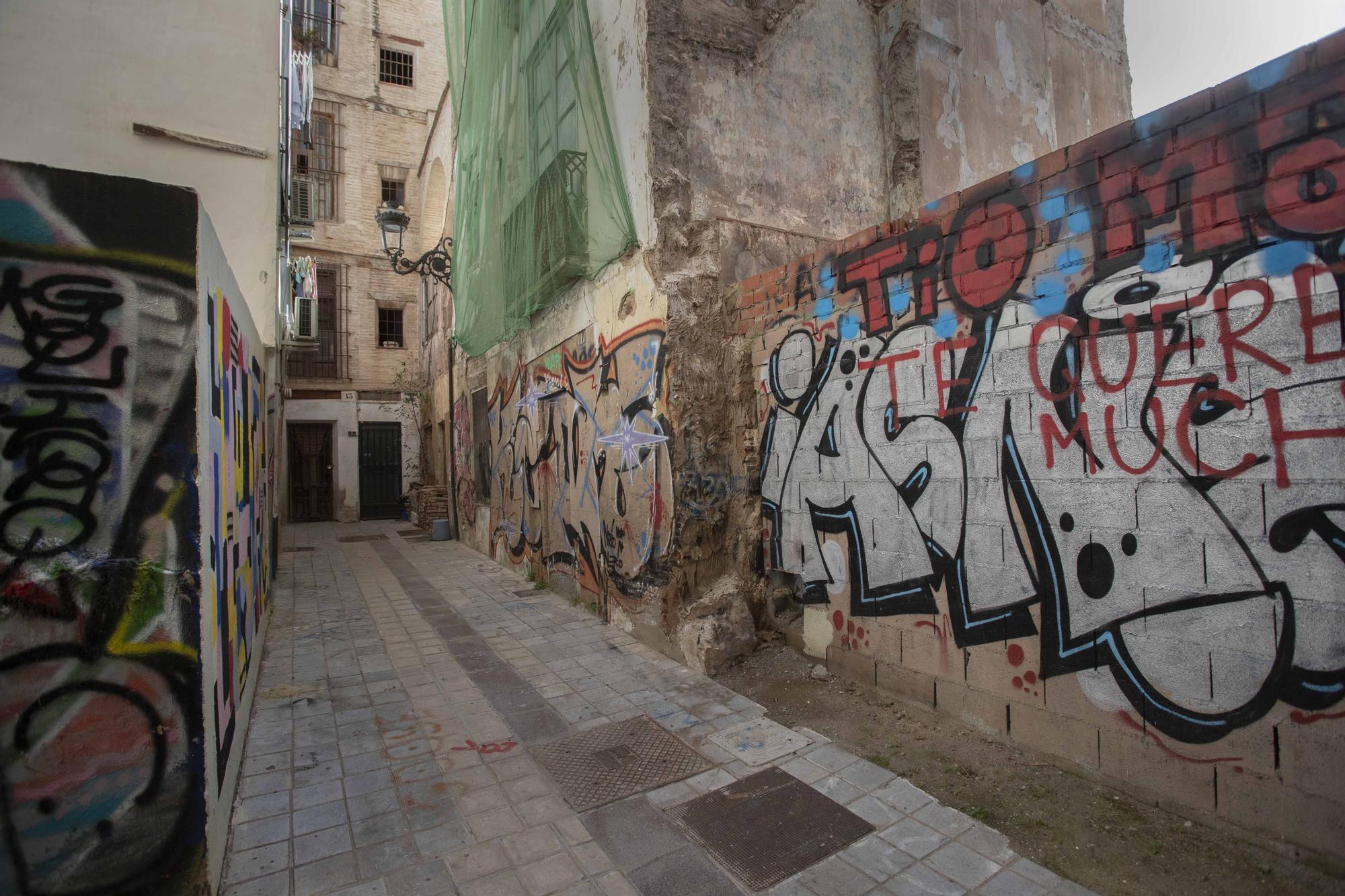 La València insólita en sus callejones sin salida.