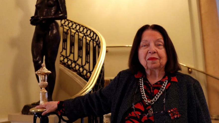 «En Nélida Piñón a escritura vence á morte»