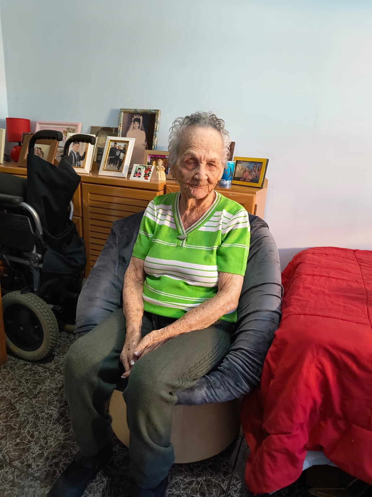 Antonia Gordillo Cabrera, de 102 años