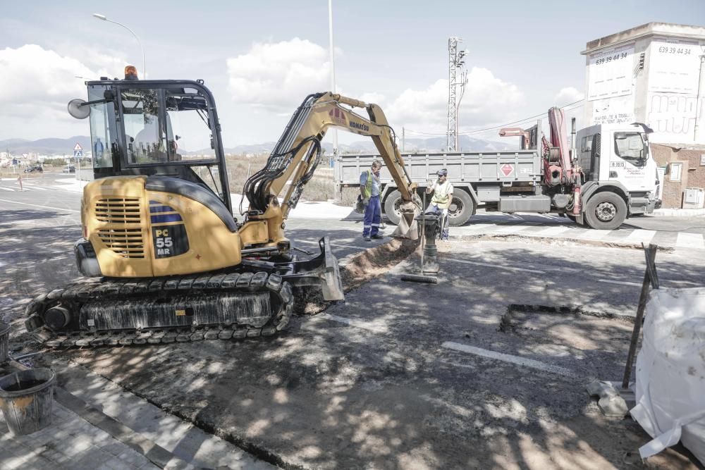 Cortan la calle Llucmajor por un hundimiento en la calzada