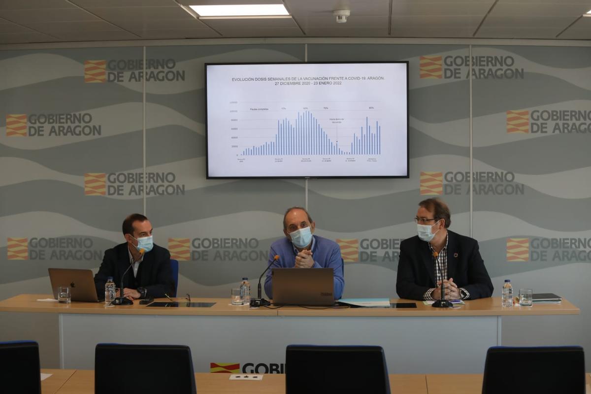 Bernal, Gascón y Marzo, esta mañana, en la comparecencia para analizar la campaña de vacunación.