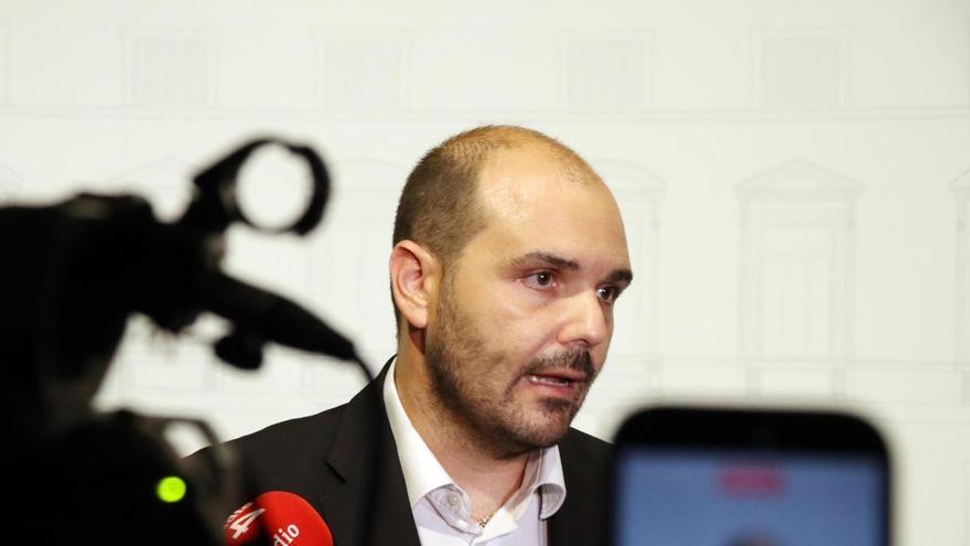 El Govern amplia a 210 els tràmits burocràtics que vol simplificar fins al 2028