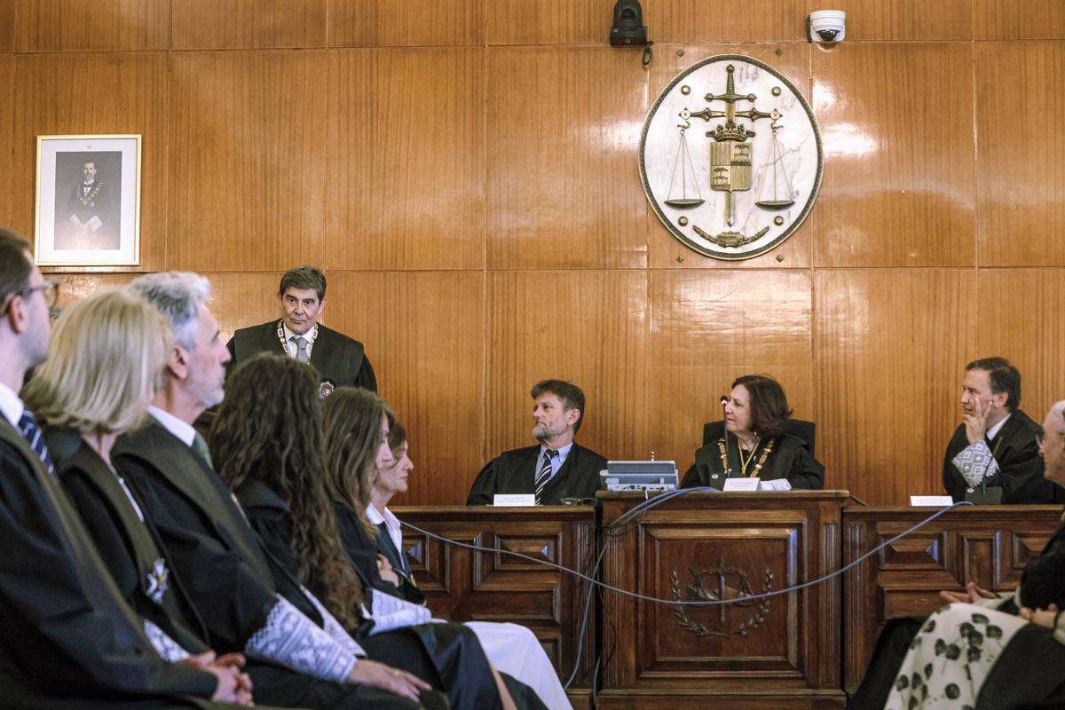 Imágenes de la toma de posesión del nuevo fiscal superior de Baleares, Adrián Salazar