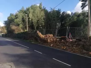 Se desploma un tramo del muro del pazo de Meirás por las lluvias