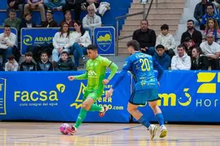 Dura derrota del Servigroup Peñíscola antes de la Copa