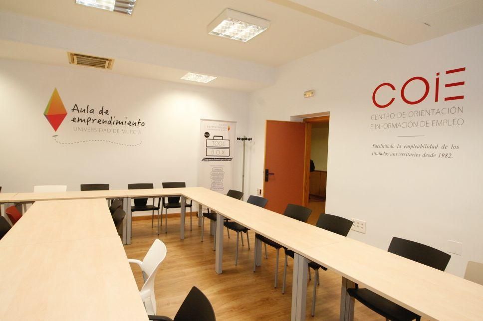 Inauguración del Aula de Emprendimiento de la UMU