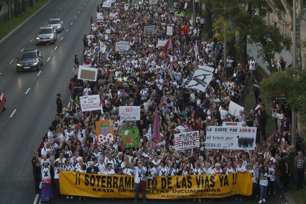 Manifestación contra el muro de Murcia en Madrid