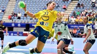 Rocasa tuvo que sudar para ser el primer semifinalista de la Copa de la Reina (29-26)