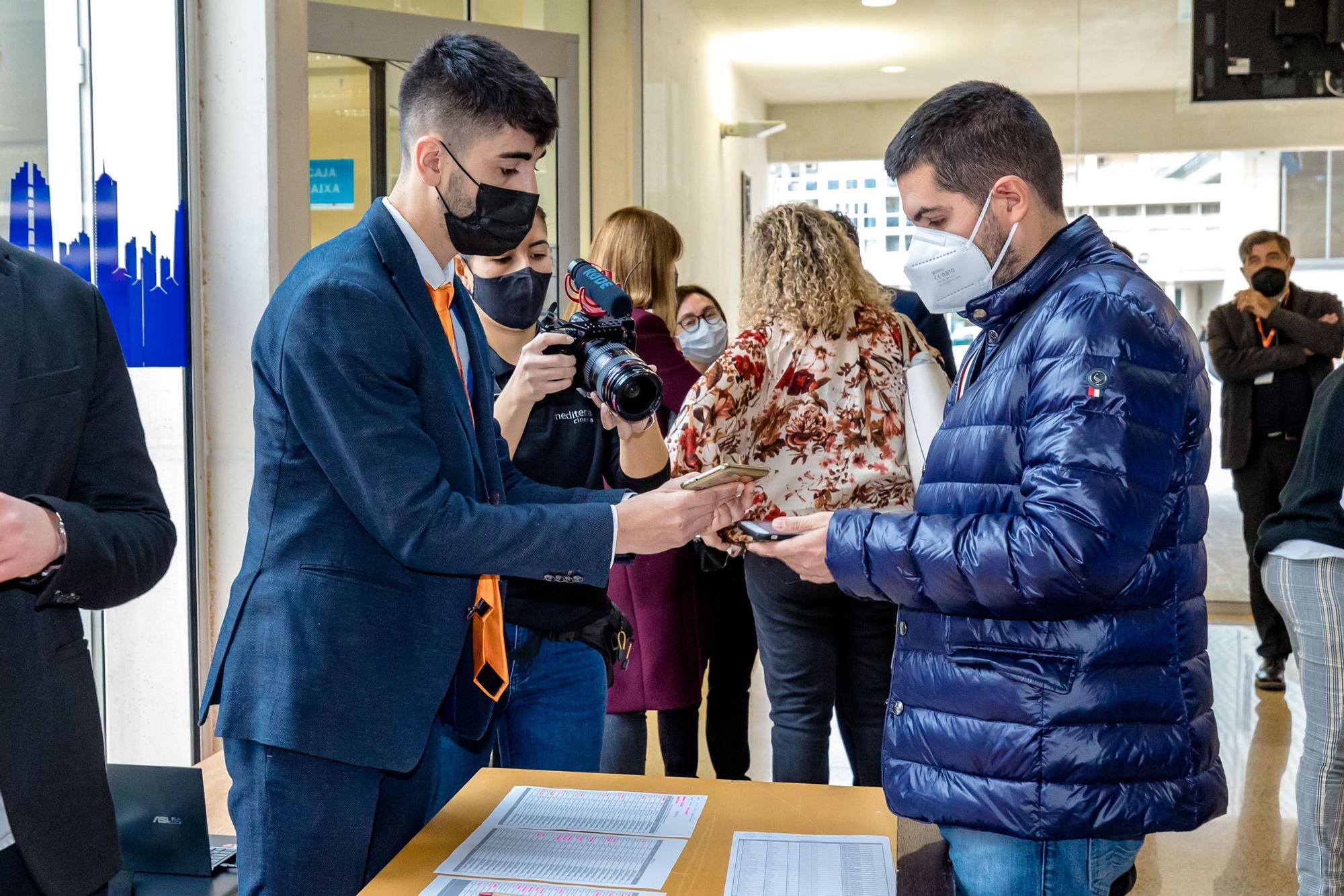 Benidorm acoge un congreso de periodismo y turismo