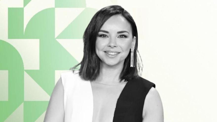 Chenoa, la chica del chándal se transforma en cisne, por Pilar Garcés