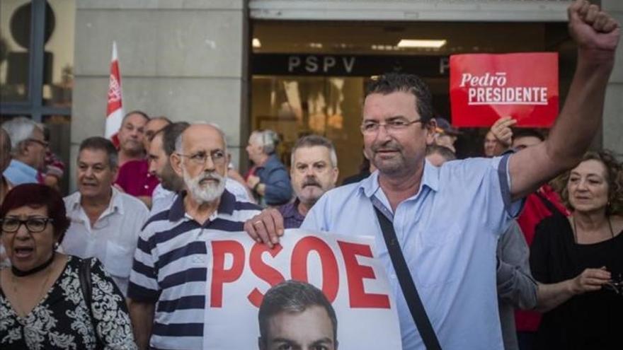 El PSOE pide reforzar la seguridad frente a su sede este sábado