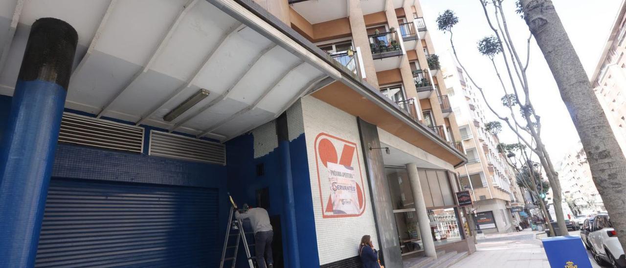 El bajo del edificio del Serrucho, en plena intervención.