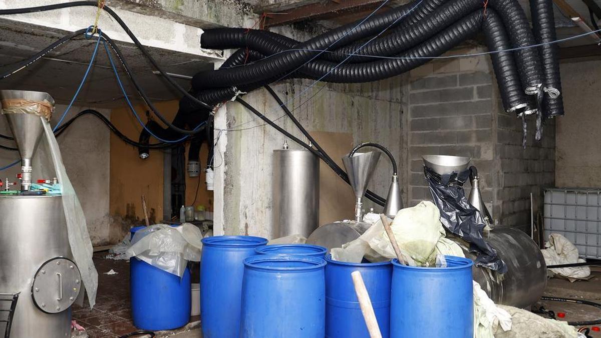 Un laboratorio internacional de cocaína en medio de Cotobade.