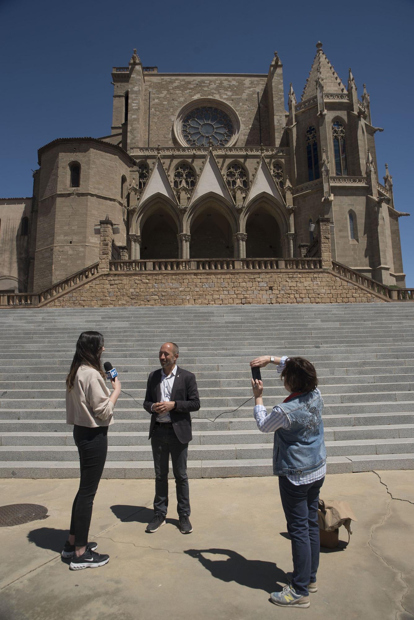 La cara divertida de  la foto dels candidats de Regió7