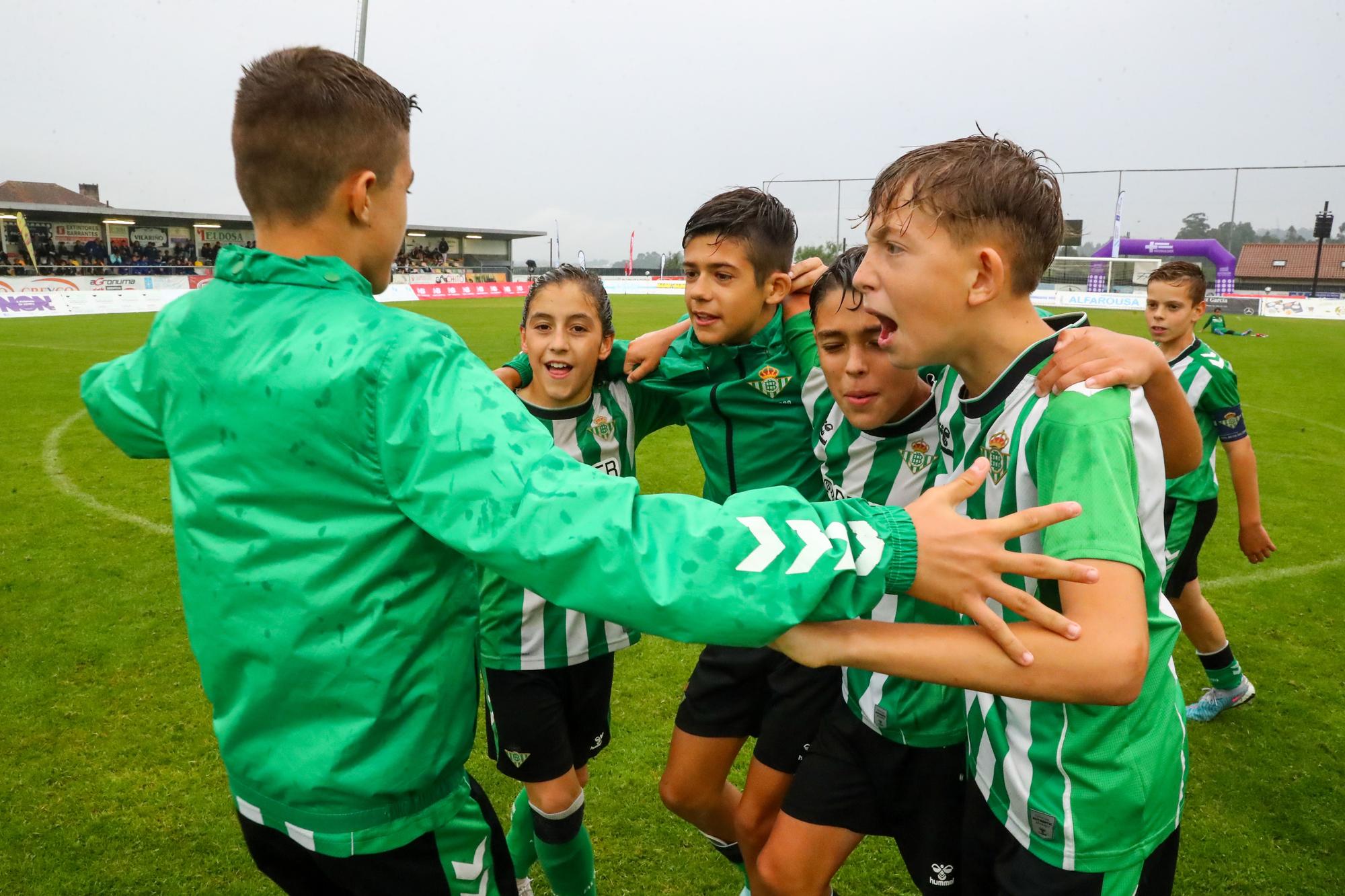 El Real Betis se hace con la corona del Arousa Fútbol 7
