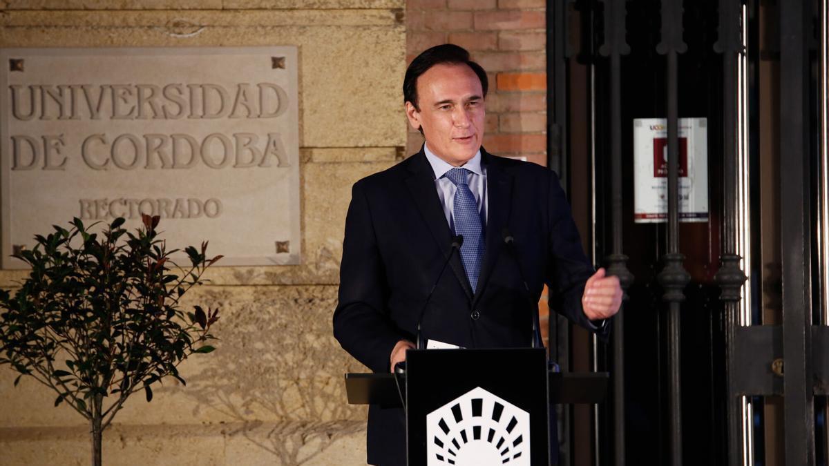 José Carlos Gómez Villamandos, en un acto como rector de la UCO, en 2021.