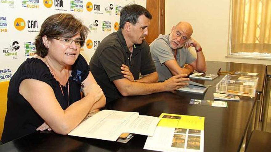 Los directores de &quot;La máquina de pintar nubes&quot; cerraron el ciclo de óperas primas.