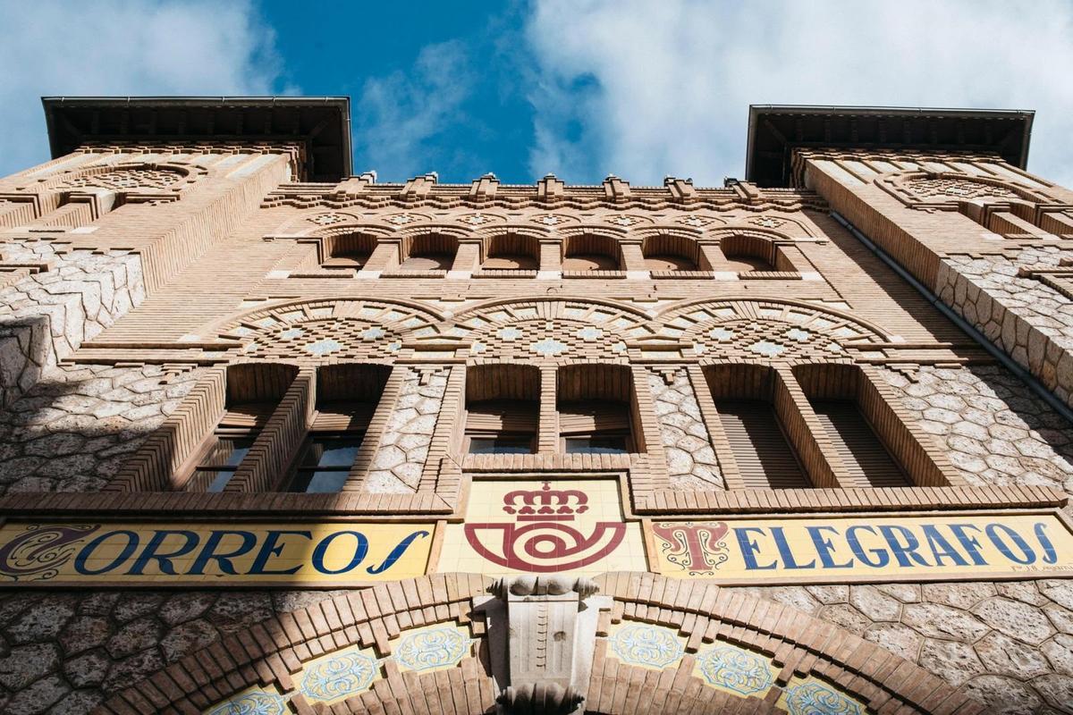 Edificio de Correos de Castelló.