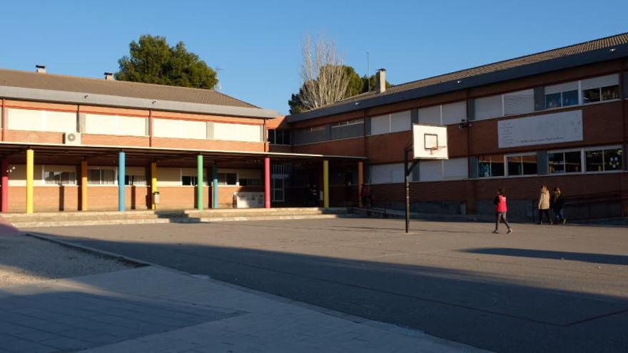 El colegio Miguel Hernández de Elda es uno de los incluidos en el Plan Edificant.