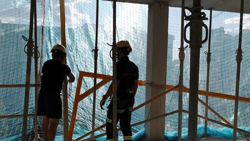 Una de las intervenciones realizadas por los bomberos.