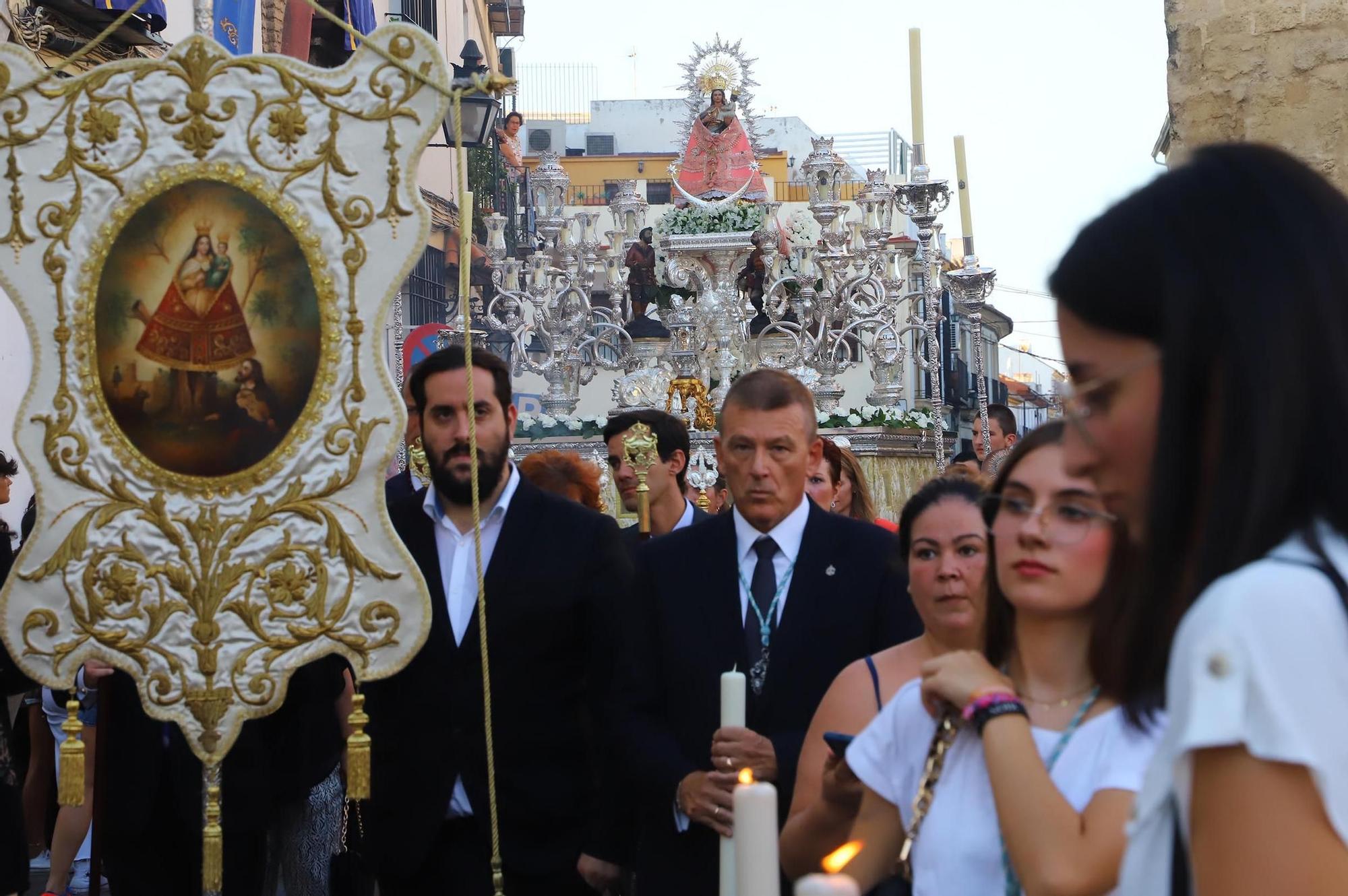 La procesión de la Virgen de Villaviciosa en imágenes