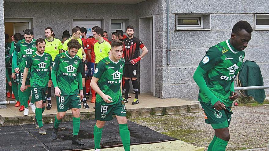 Jugadores del CD Arenteiro antes de un partido. |  // IÑAKI OSORIO