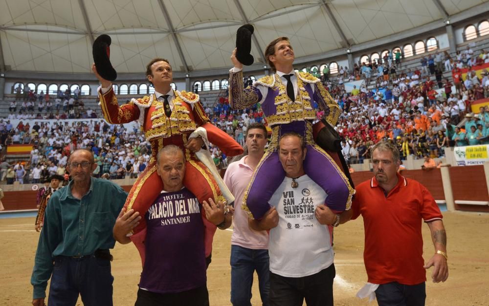 Gran tarde de toros en la de feria de Pontevedra