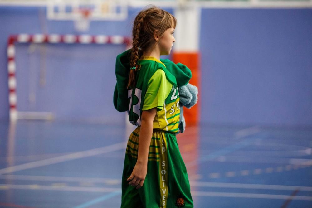 El objetivo de estas diadas es captar a niños para que jueguen al baloncesto