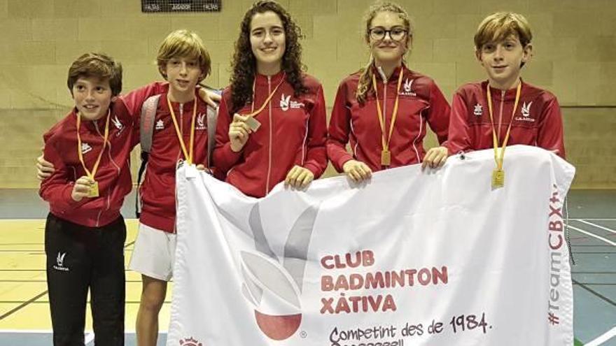 El Bádminton Xàtiva logra 17 medallas en el TTR Enguera y Autonómico senior