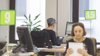 Los funcionarios andaluces tendrán dos día de teletrabajo antes de que termine 2025: "Son tremendamente responsables"