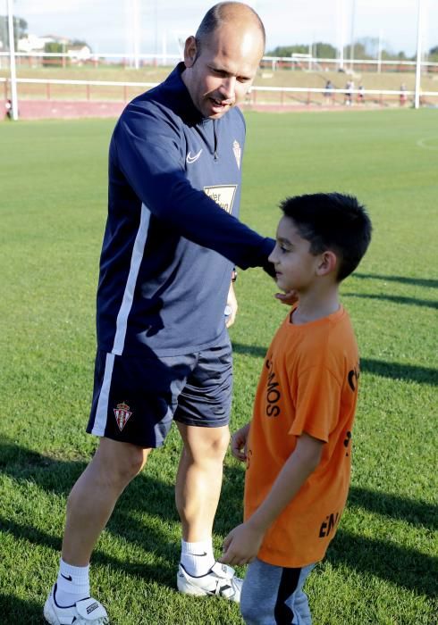 El Sporting, con la plantilla de Vesuvius