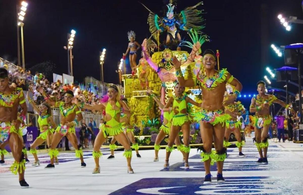 Imagen del Sambódromo del Carnaval de Encarnación.