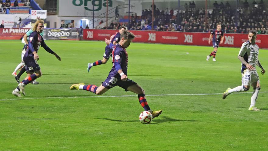 El Yeclano visita Mérida inmerso en la pelea por la permanencia