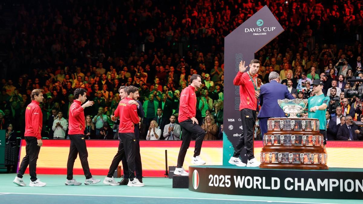 El equipo español recoge el reconocimiento al subcamepón