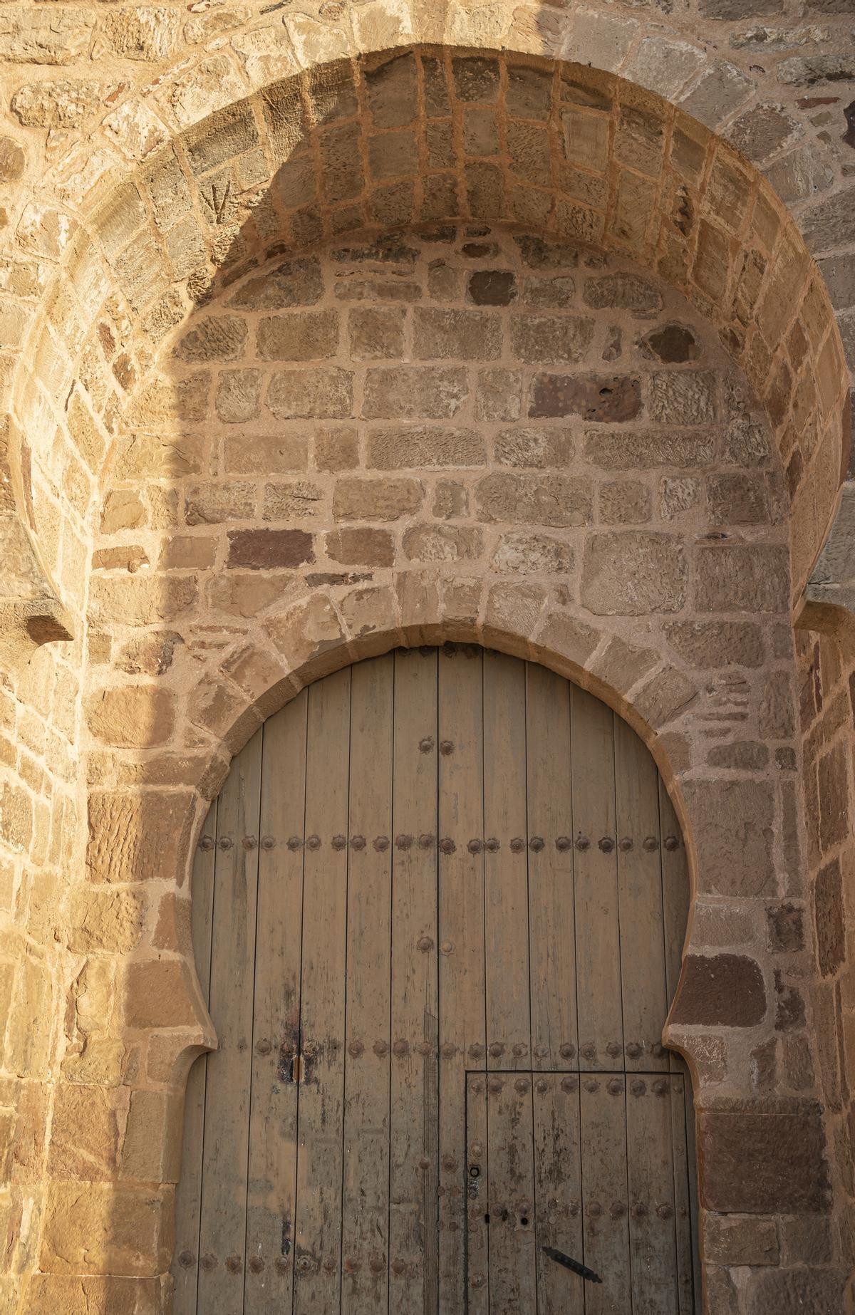 Puerta de entrada al castillo