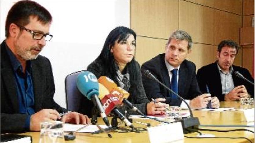 Joan Vinyes, Adriana Delgado, Alberto Fernández Díaz i Xavier Font, ahir en la presentació del projecte