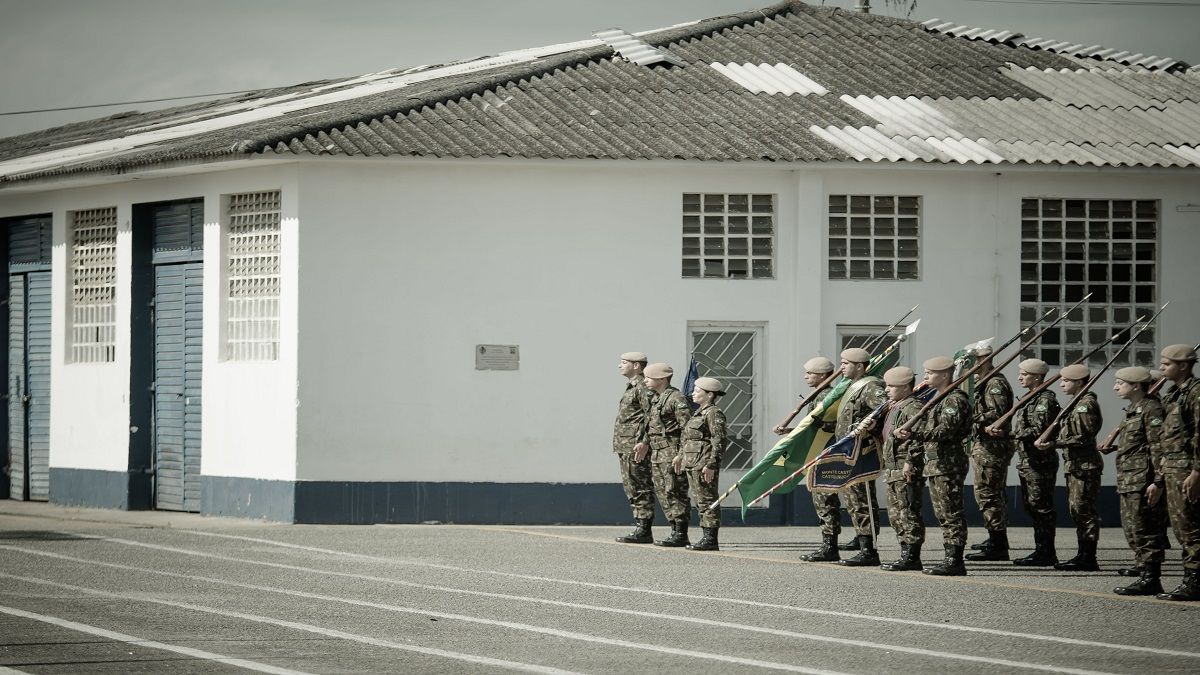 El montaje en la foto de este cuartel de la Guardia Civil que ha provocado risas en Twitter