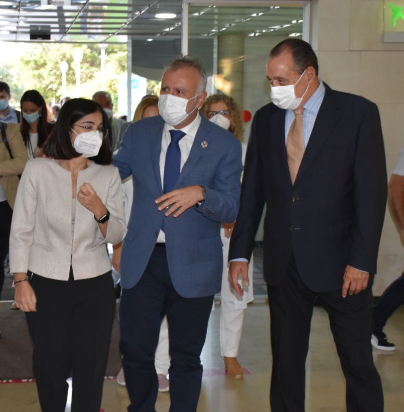 Visita de la Ministra de Sanidad, Carolina Darias, al Hospital Universitario de Canarias (HUC)