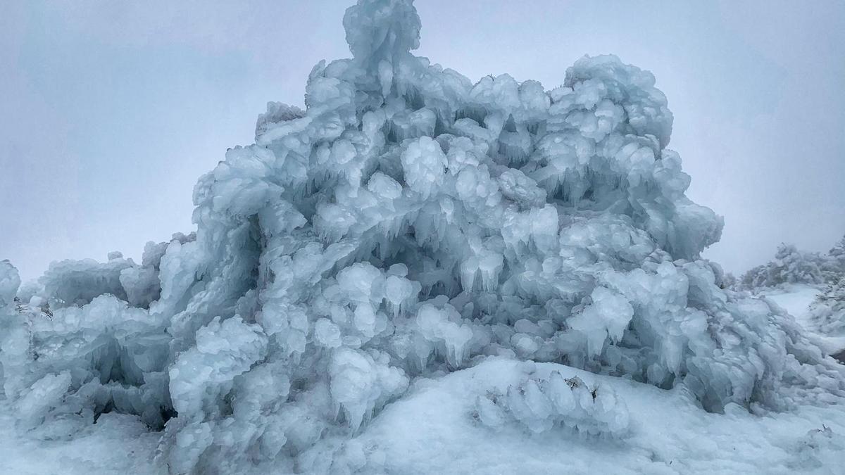 La nieve sigue presente en el Parque Nacional del Teide